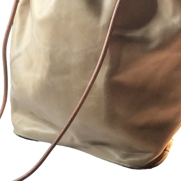 MONSERAT De LUCCA Sacha Beige Sand LEATHER Tassel Drawstring Fringe Bucket Bag! - Picture 6 of 13